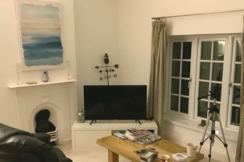 Seaview Cottage With Oodles Of Charm Sleeps 4 Portland Kültér fotó