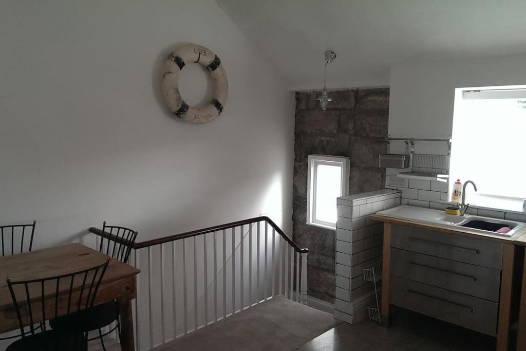 Seaview Cottage With Oodles Of Charm Sleeps 4 Portland Kültér fotó